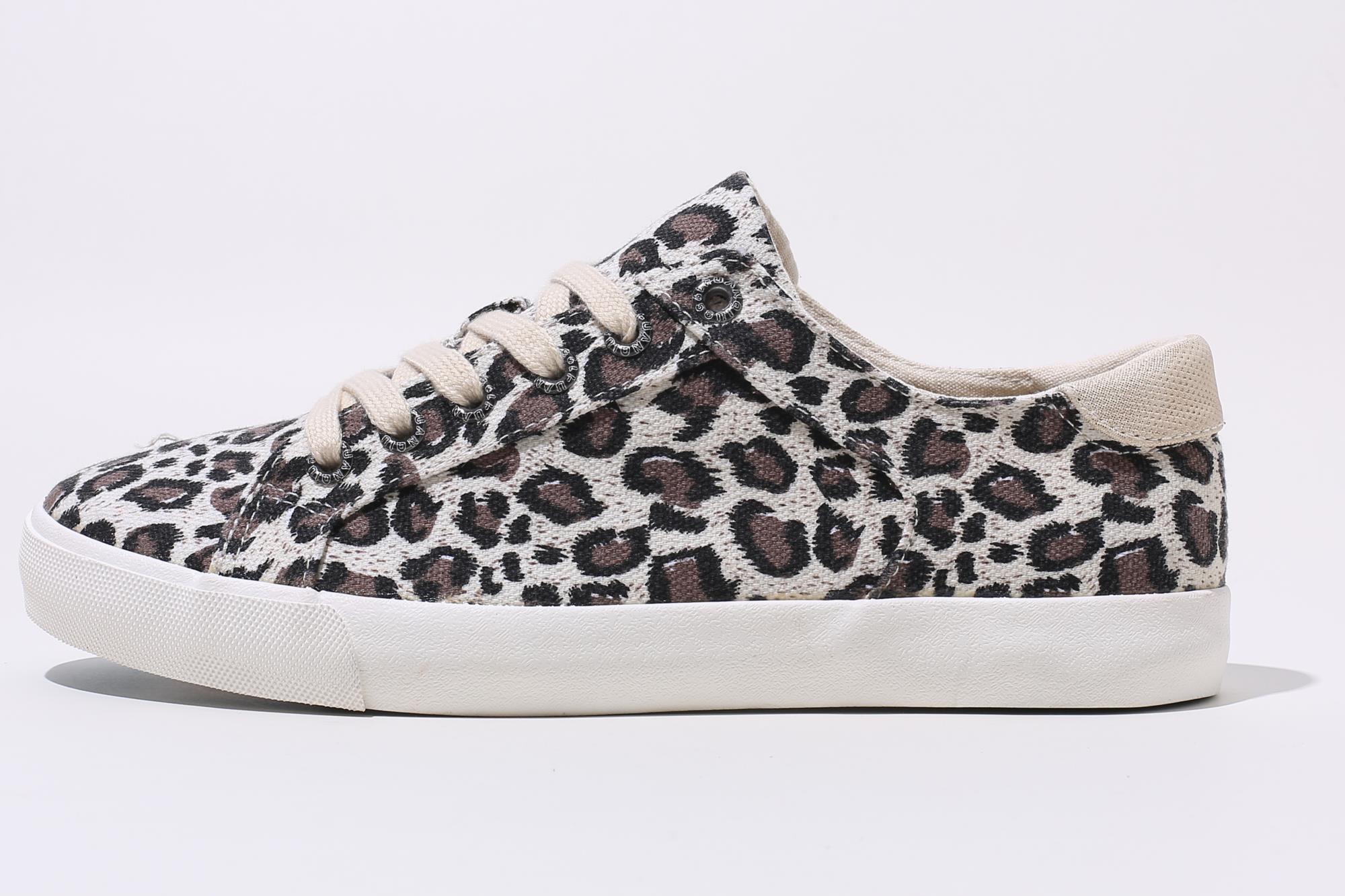 China manufacture fashion women canvas shoes women's casual flat shoes for women and ladies 