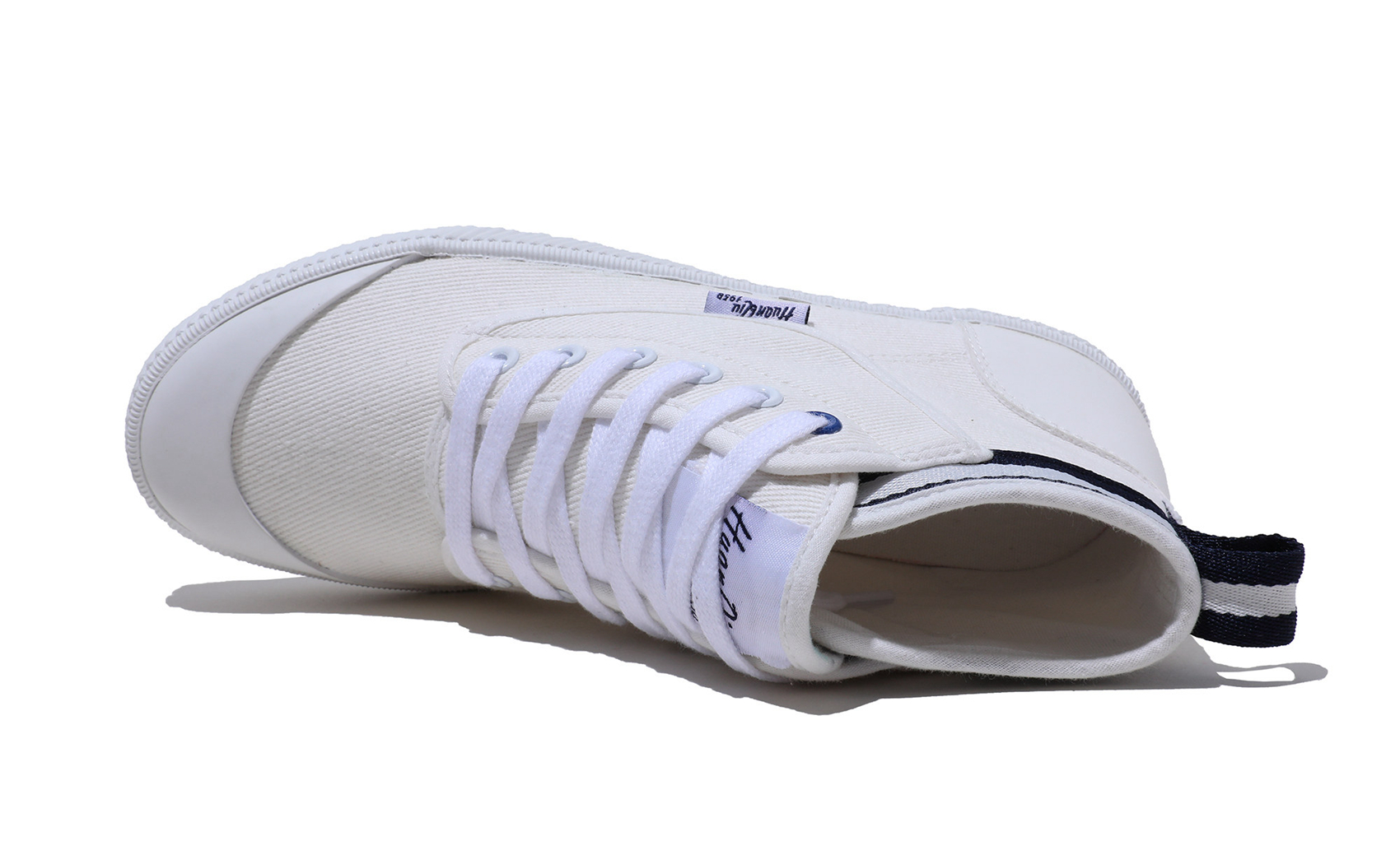 Women Lace-up Sneaker 